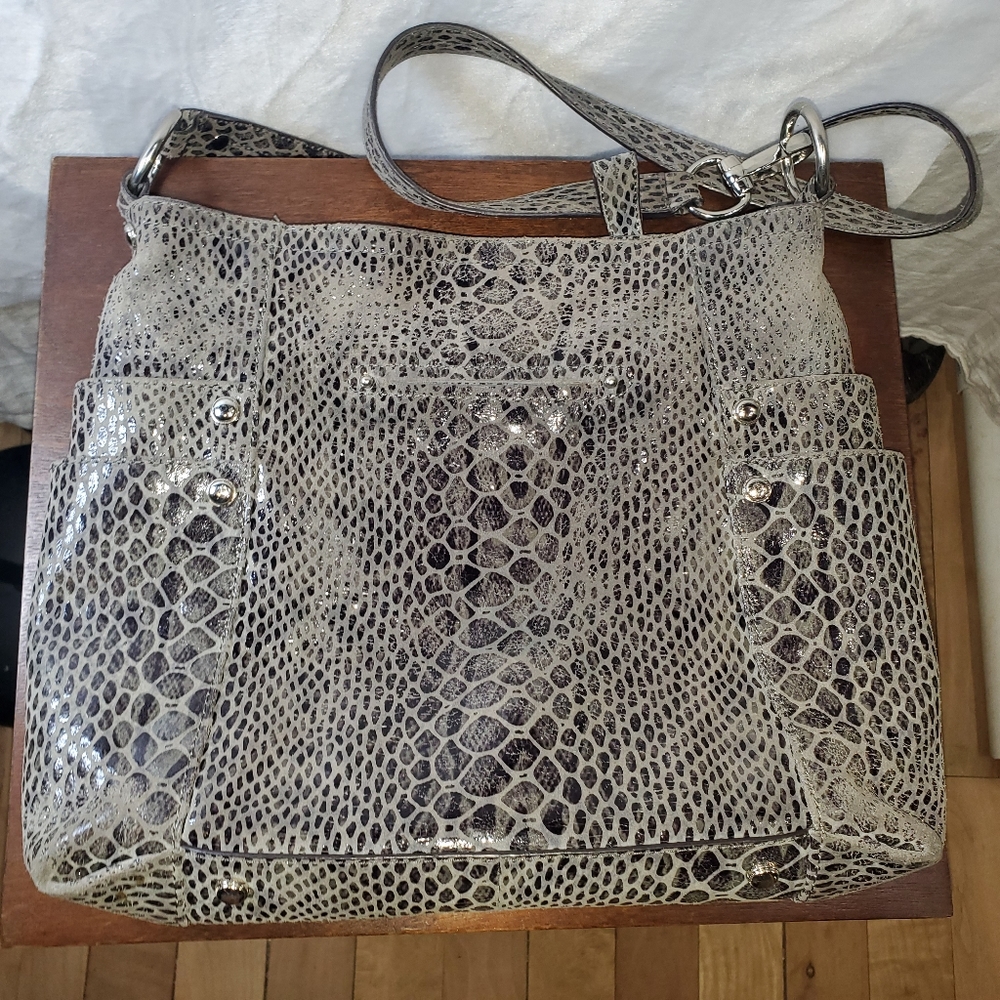 B. Makowsky vintage grey handbag - Picture 3 of 11